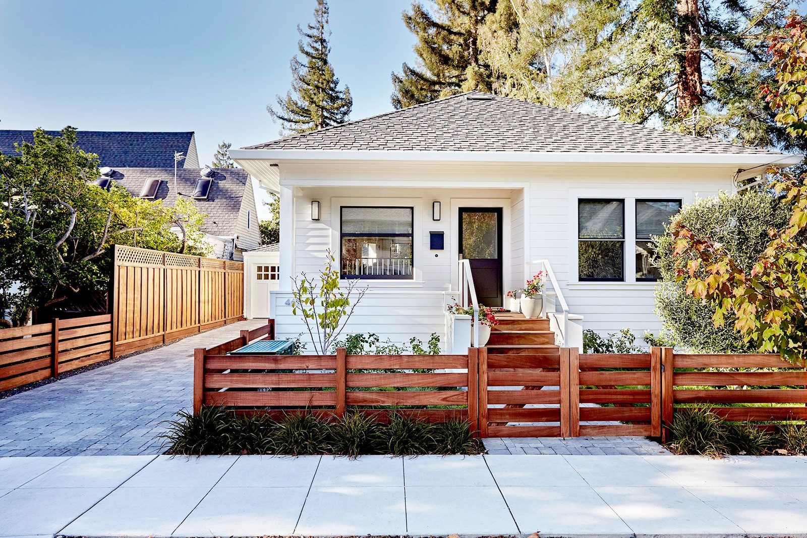 Wooden fence residential installation
