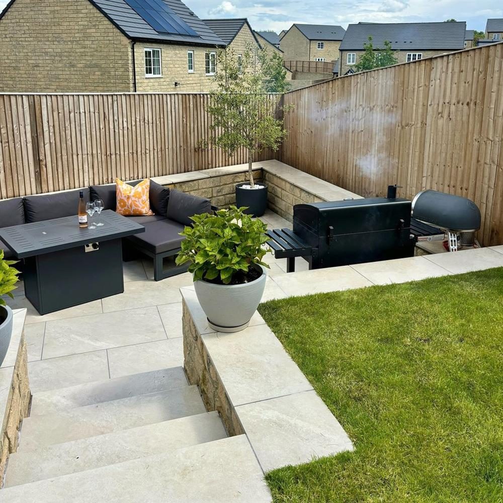 Contemporary porcelain patio in a modern garden